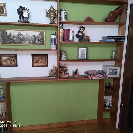 Haus Naehe Flughafen Und Messe Vendégház Düsseldorf