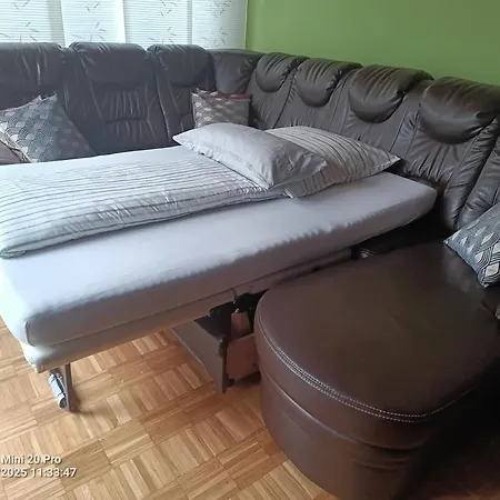 Haus Naehe Flughafen Und Messe