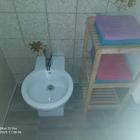 Pensjonat Haus Naehe Flughafen Und Messe