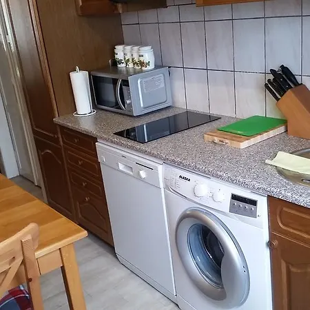 Haus Naehe Flughafen Und Messe Pensjonat