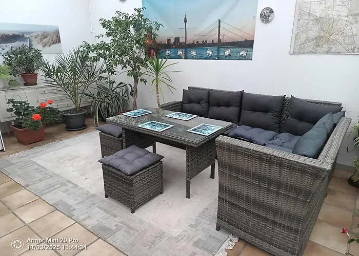 Guest house Haus Naehe Flughafen Und Messe *